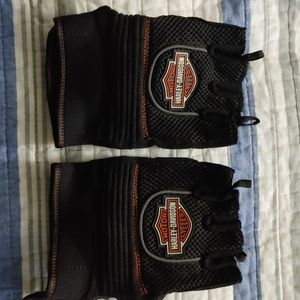 Riding Harley Davidson gloves